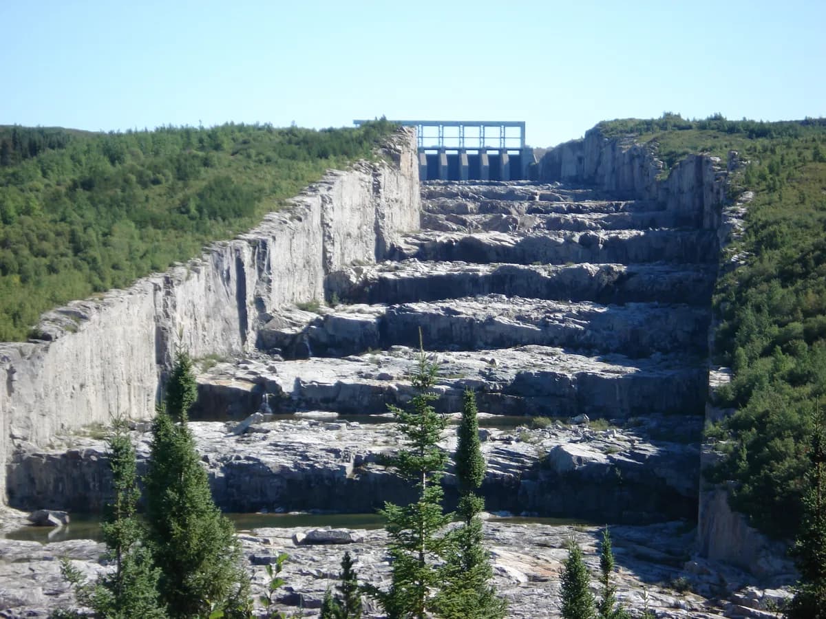 Robert-Bourassa Generating Station