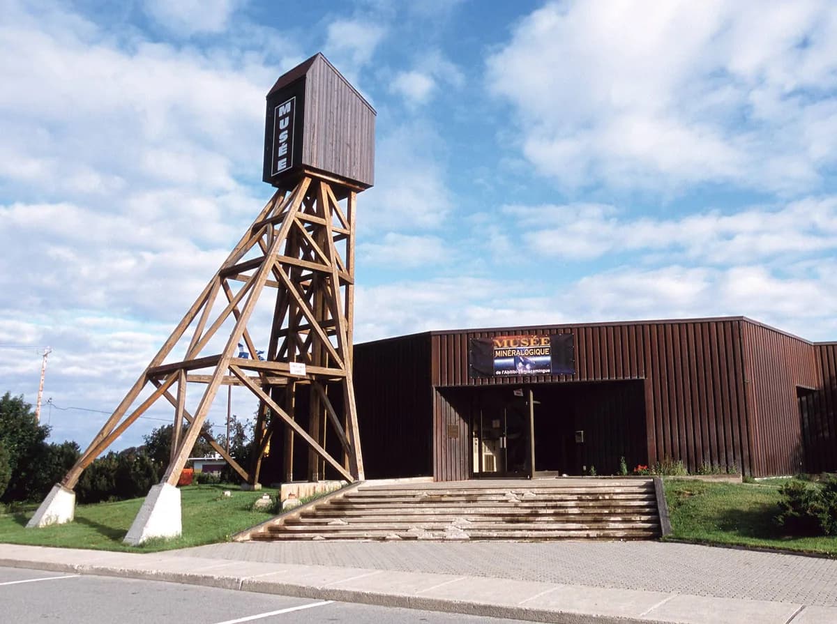 Abitibi-Témiscamingue Mineralogy Museum
